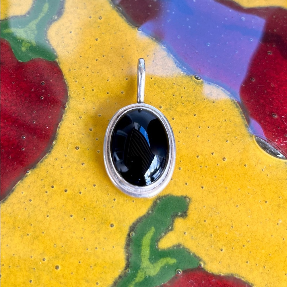 Vintage Taxco Mexico Black Onyx necklace pendant jewelry
